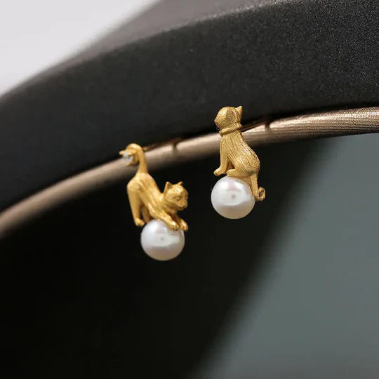 Vintage -golden cat earrings with pearl - Glen | Silver