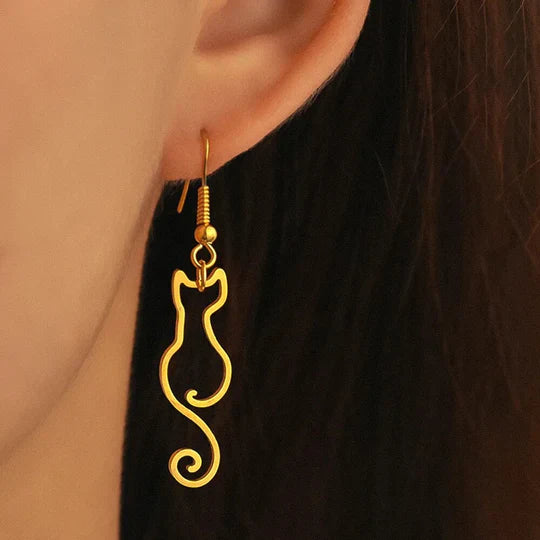 Carney - Vintage tissue earrings in gold