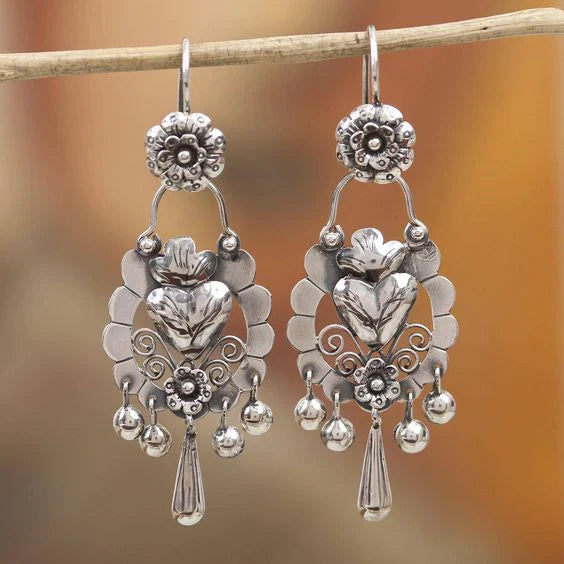 Vintage silver earrings with dangling heart - Eliza | Silver